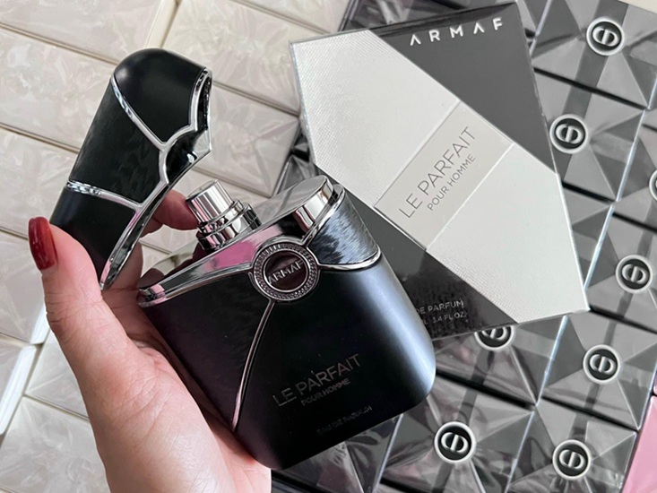 عطر مردانه آرماف لی پارفیت پور هوم